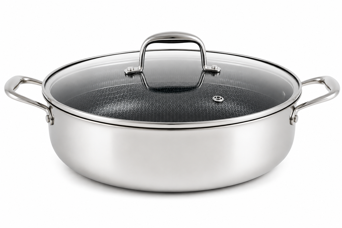 The VERTEX™ Hybrid 32cm Deep Saucepan (7L)
